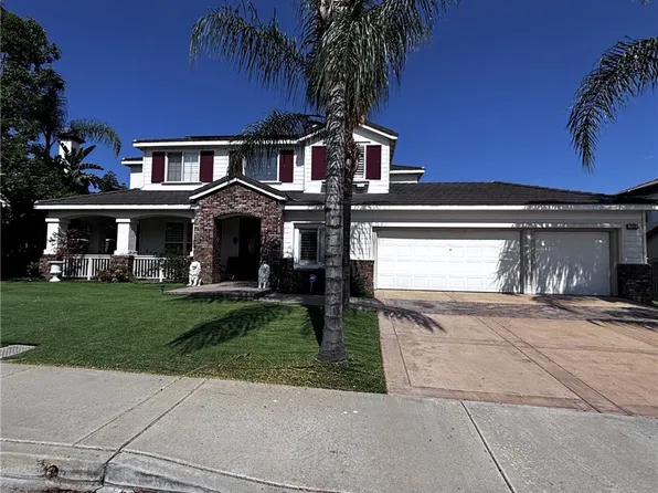 17433 Half Moon Ct, Riverside, CA 92503
