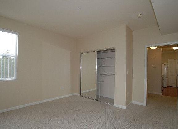 5th image of 1982 W Bayshore Rd APT 122