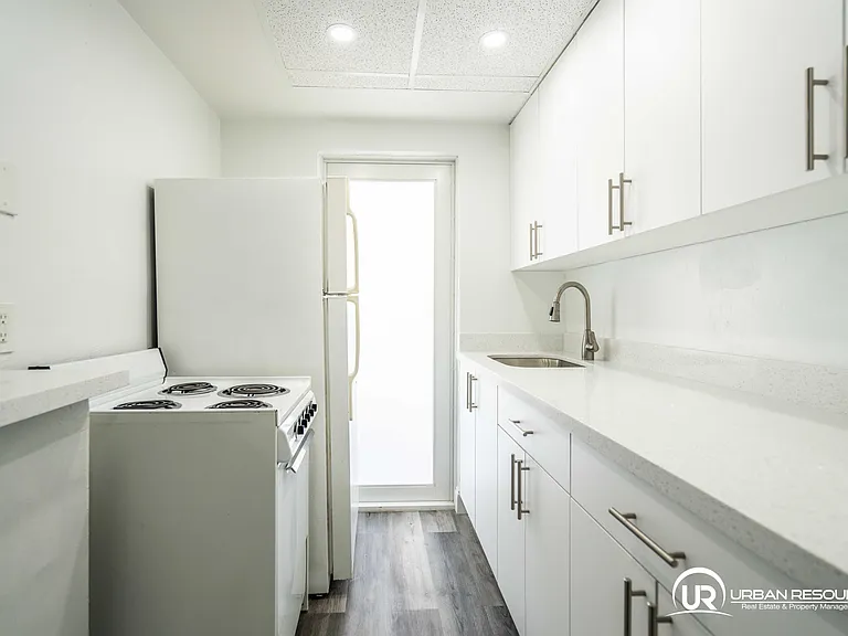 6650 Miller Dr #19 — Photo 12