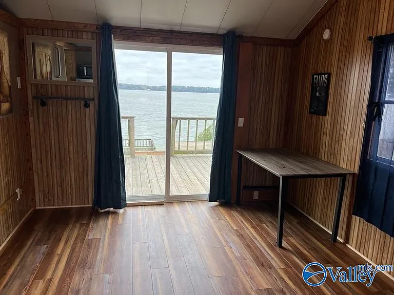 6084 Bay Village Dr — Photo 4