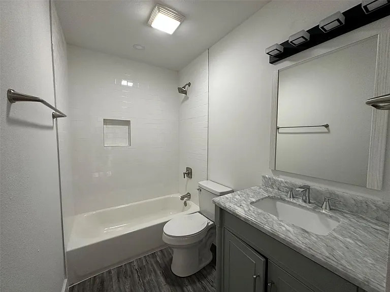 8806 Schick Rd #C — Photo 10