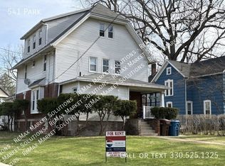 541 Park Ave, Kent, OH 44240