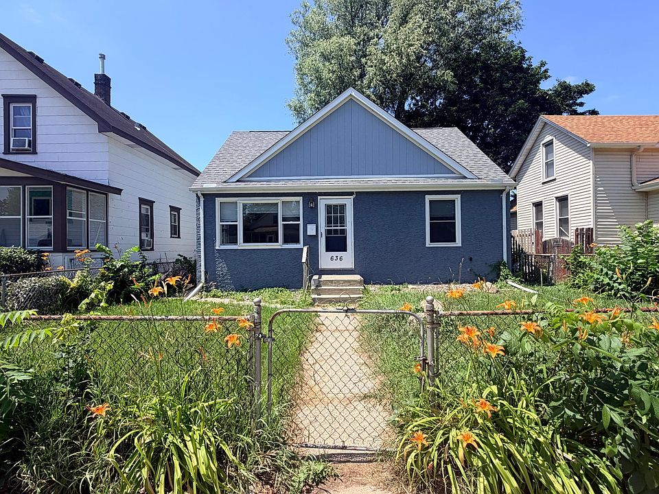 1st image of 636 3rd Ave S