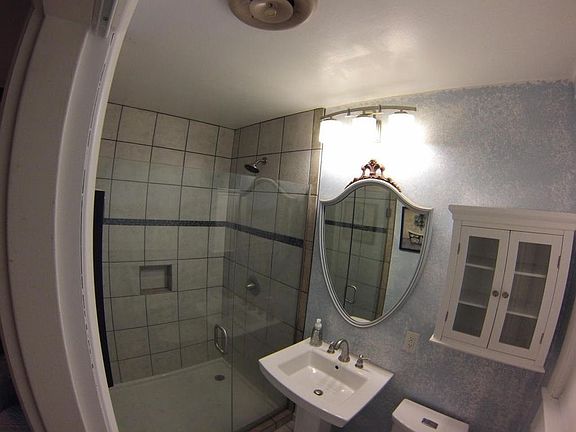 3rd image of 13 Anastasia Dr