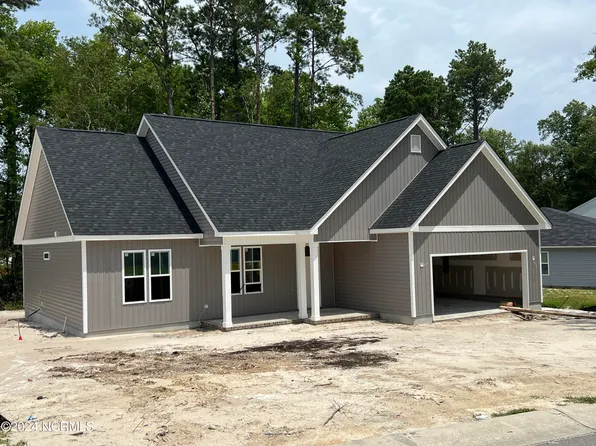 757 Pantego Boulevard SE, Bolivia, NC 28422
