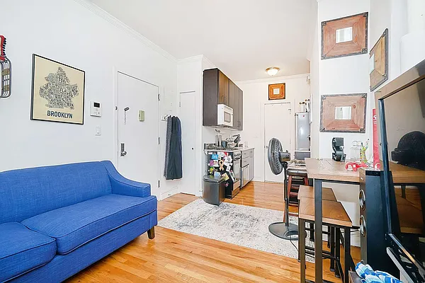 Rented by Keller Williams NYC | media 21