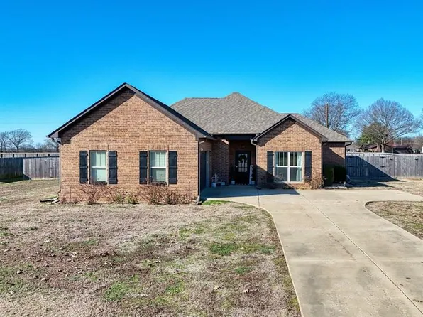 167 Sedona Dr, Dyersburg, TN 38024