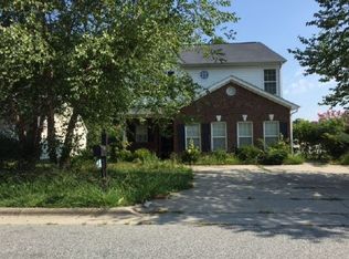 830 Blazingwood Dr, Greensboro, NC 27406