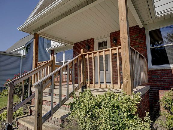 2nd image of 10 Park St