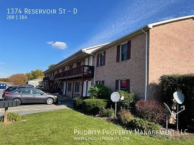 1374 Reservoir St #D — Photo 19