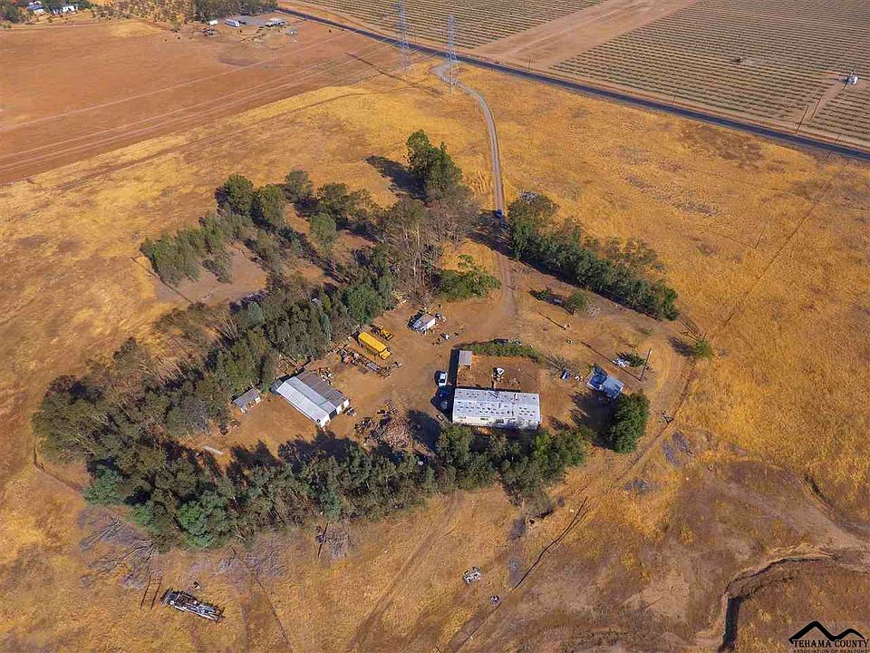 2nd image of 20481 Gyle Rd