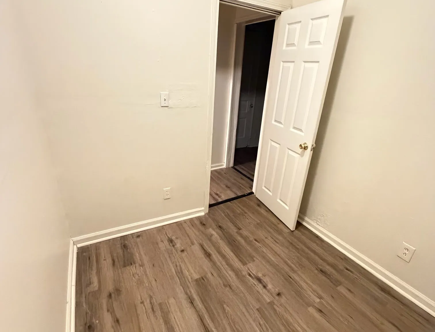 4430-4432 Strodtman Pl — Photo 2