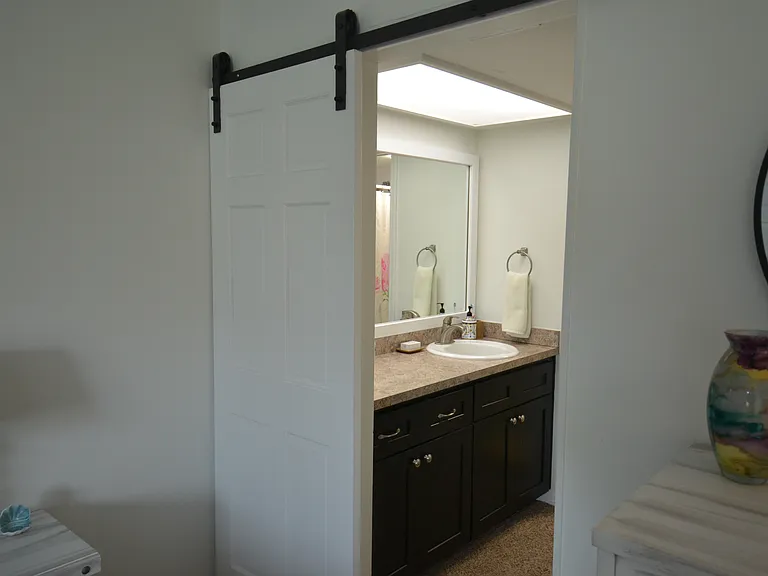 161 Lakeside Dr — Photo 27