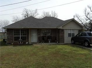 316 S Vine St, Hackett, AR 72937