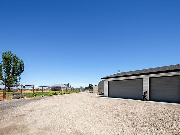 5th image of 5600 Country Estates Dr