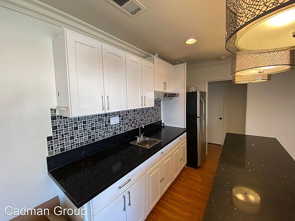 3rd image of 720 W 133rd St #9803702
