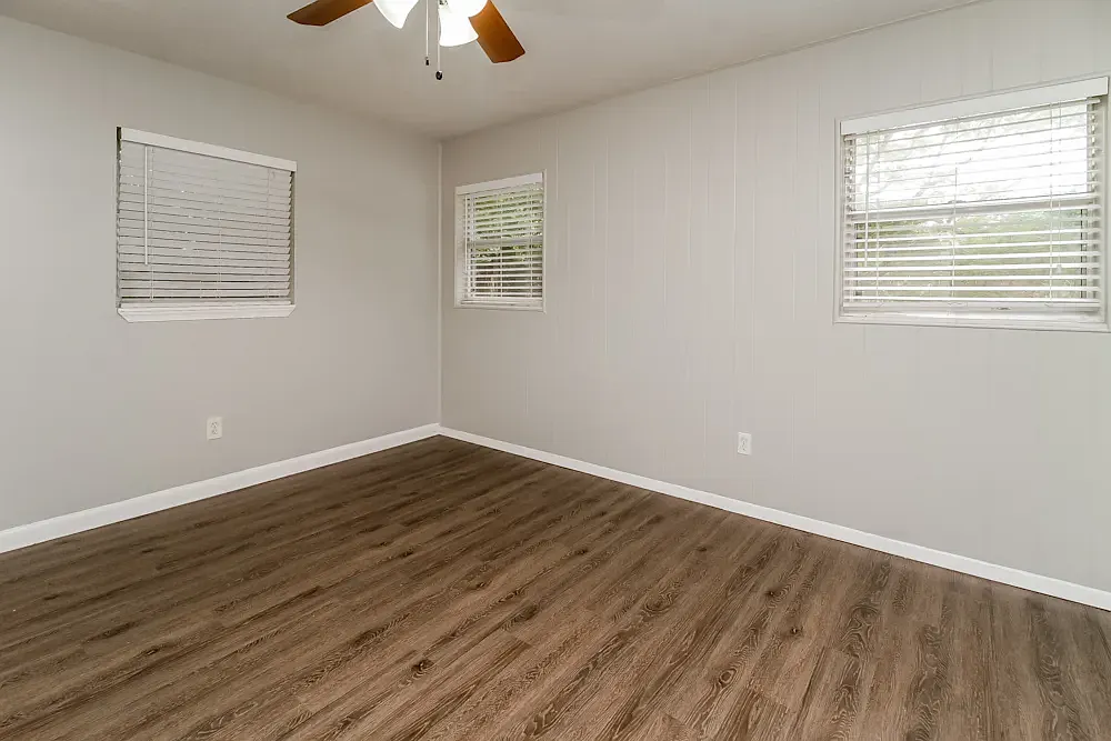 3 bed, 2838 sqft, $5,850 — Photo 3