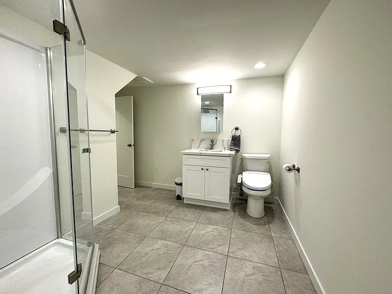 13236 2nd Ave SW #B — Photo 12