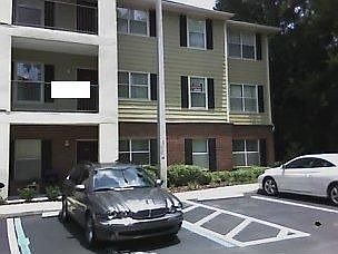 1st floor corner unit