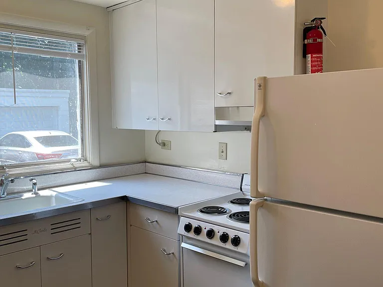 67 W Crystal Lake Ave — Photo 17