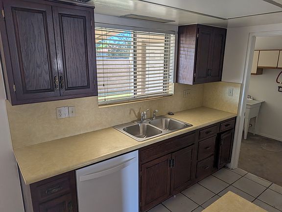 4th image of 2941 W Palo Verde Dr
