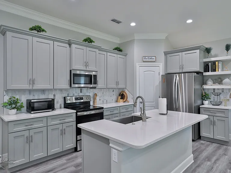 5433 Fallbrook Dr — Photo 7