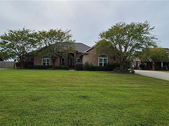2nd image of 285 Riverbend Dr