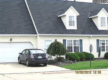 1st image of 40 High Point Dr Unit 17