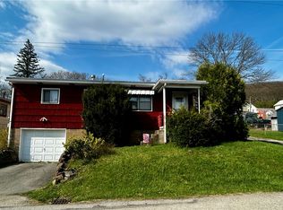 1471 Nixon Ave, Indiana, PA 15701