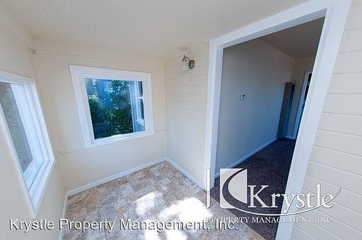 5th image of 424 Coghlan St