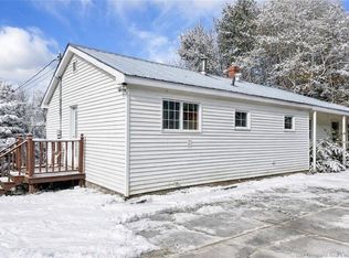 90 Parker Rd, Northampton, NB E7N 1A9