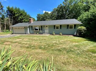 62 Mountain Rd, Cheshire, CT 06410