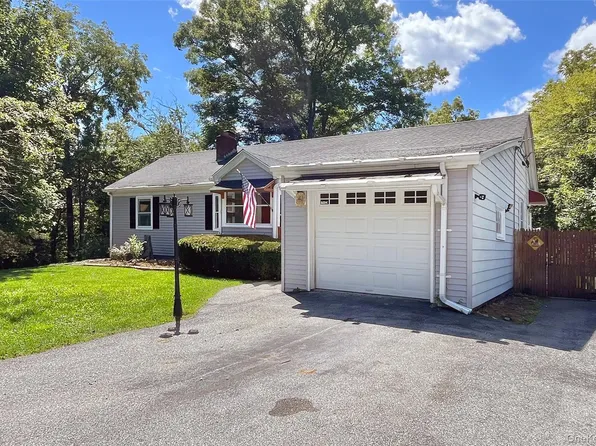 16 Martin Terrace, Poughkeepsie, NY 12603