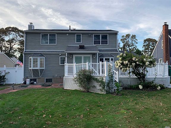 3rd image of 3782 New York Ave