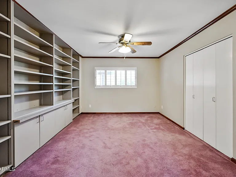 324 W Willow Ave — Photo 26