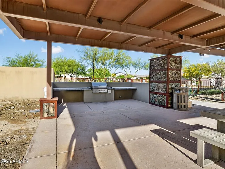 810 E Hopi Trl — Photo 31