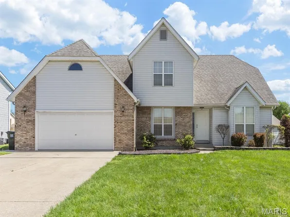 124 N 7th St, Dupo, IL 62239