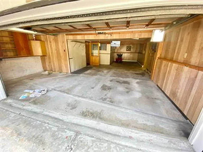 8 Greenwood Ave — Photo 27