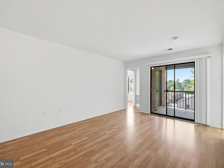 8010 Needwood Rd #201 — Photo 6