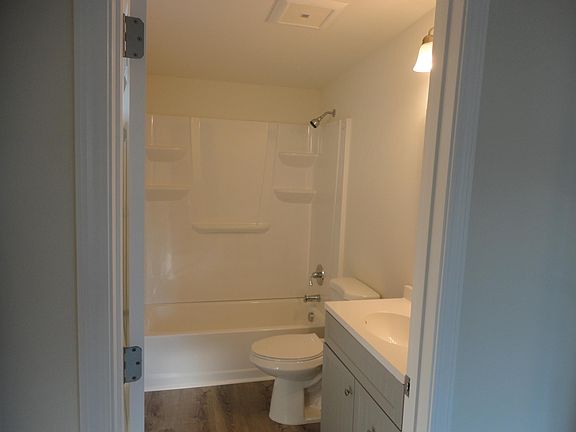 Full bathroom.