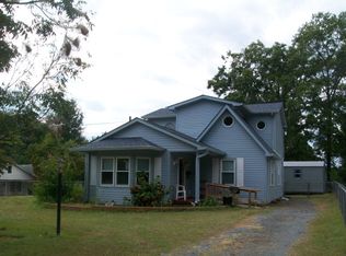 101 N Brookwood Ave, Rockingham, NC 28379