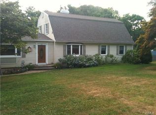 40 Jackson Dr, Danbury, CT 06811