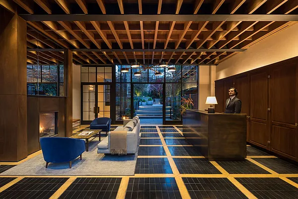 Sold by Stribling | media 12