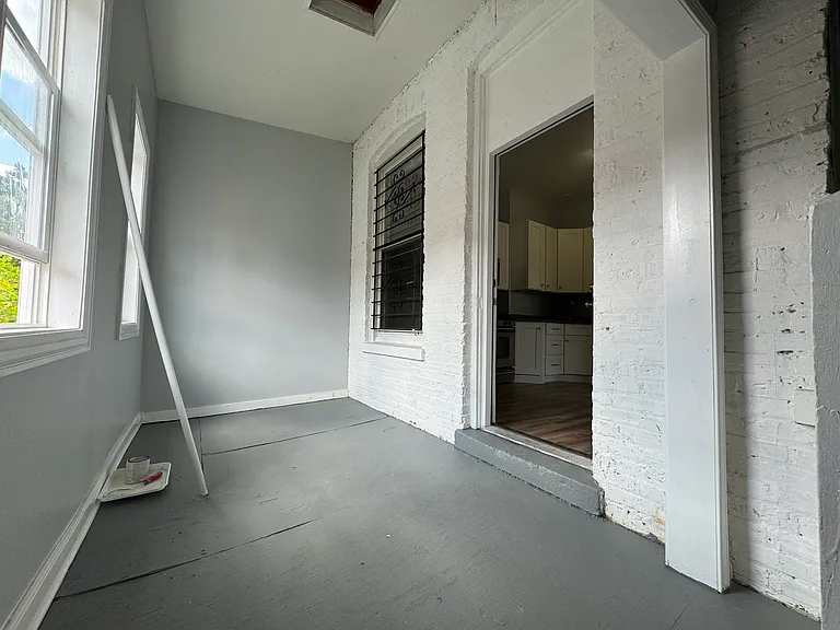 3327 W Beach Ave #2 — Photo 13
