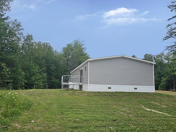 5th image of 826 Waterville Road
