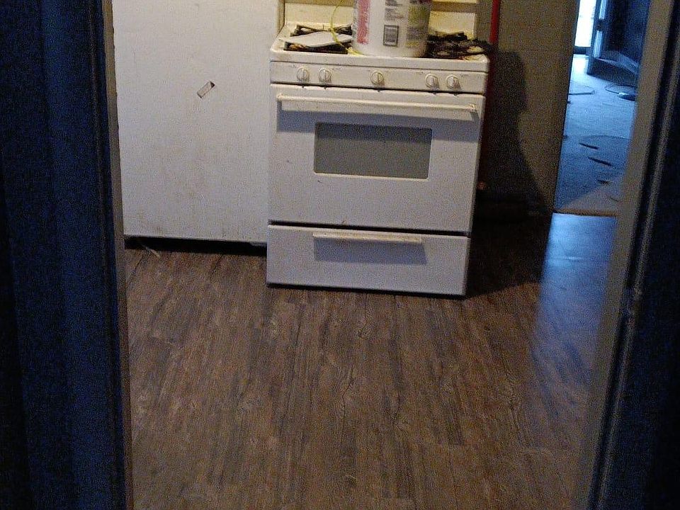 2nd image of 19400 Westbrook St