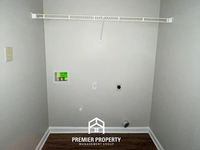 4435 Pyramid Ln — Photo 7