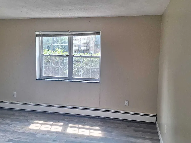 5 Kenmar Dr #7 — Photo 28
