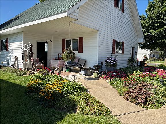 3rd image of 603 Jefferson Street