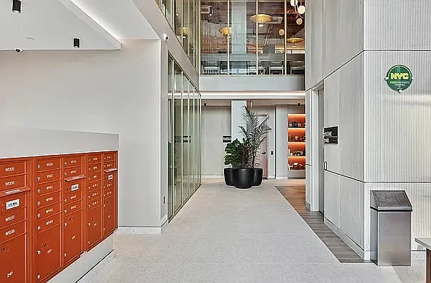 Entry / hallway, photo 4